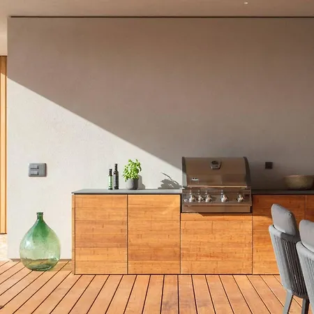 Luxury Serenity Pula With Heated Pool *