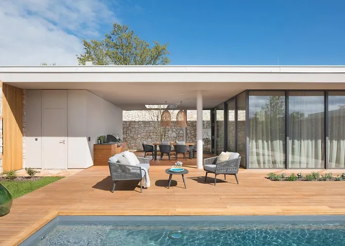 Luxury Serenity Pula With Heated Pool Villa Gajana