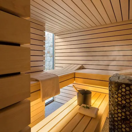 Luxury Serenity Pula With Heated Pool